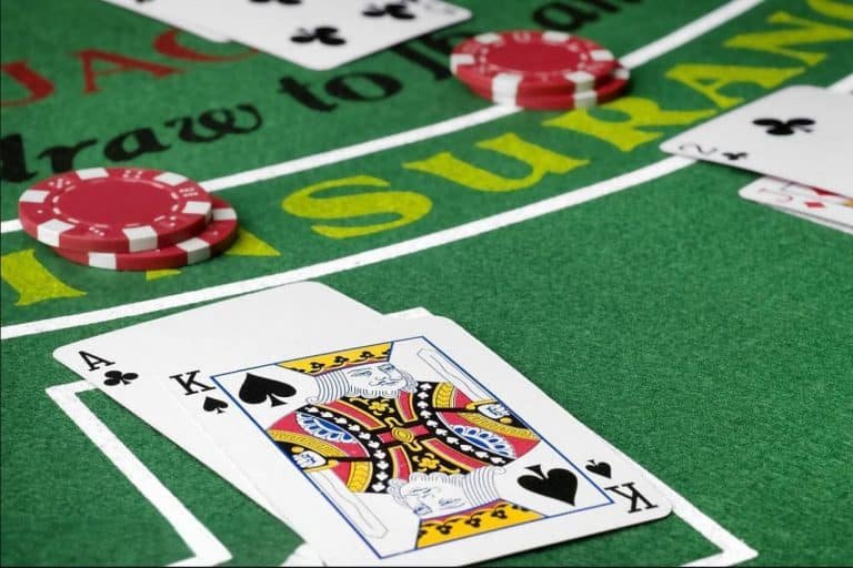 শান্ত আইস ব্লু নকশায় গেমিং তথ্য